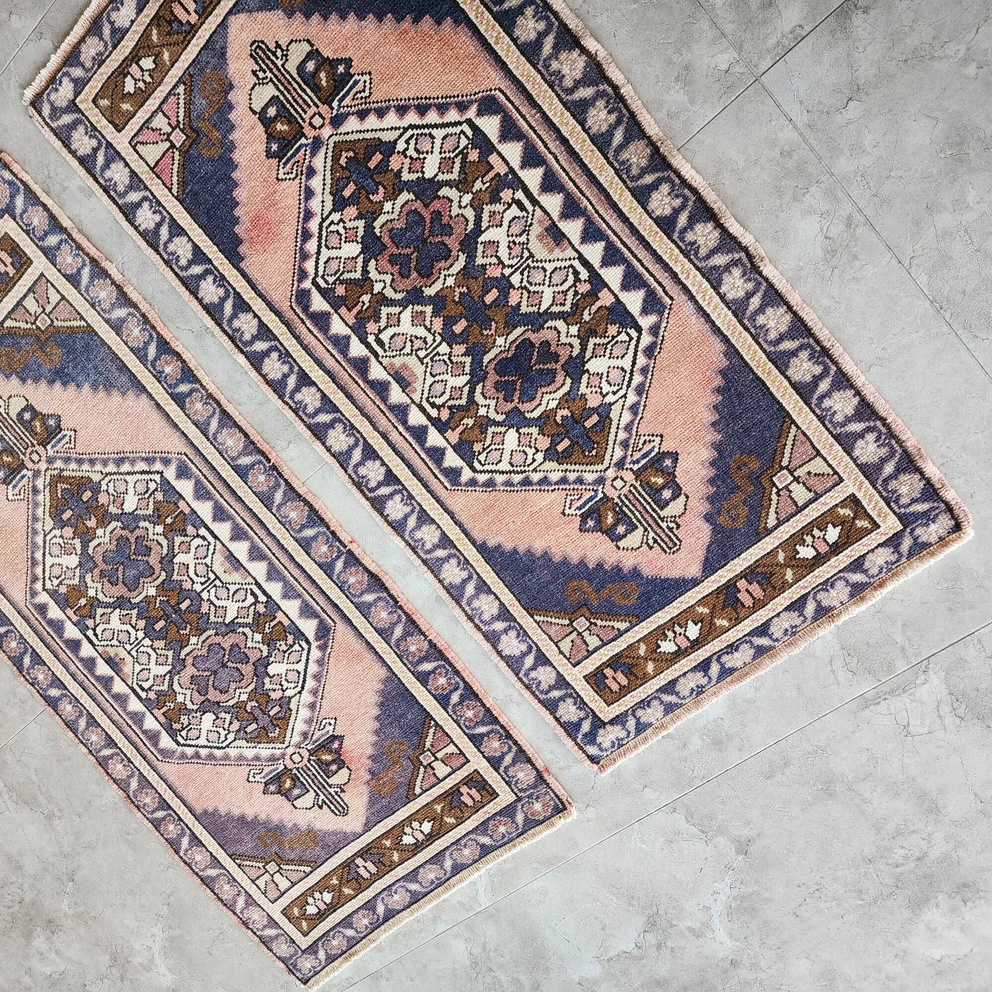 Set of 2 vintage handmade Turkish rugs 54x105 cm