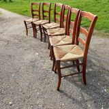 6 old straw chairs