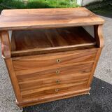 Beautiful 4-drawer chest of drawers
