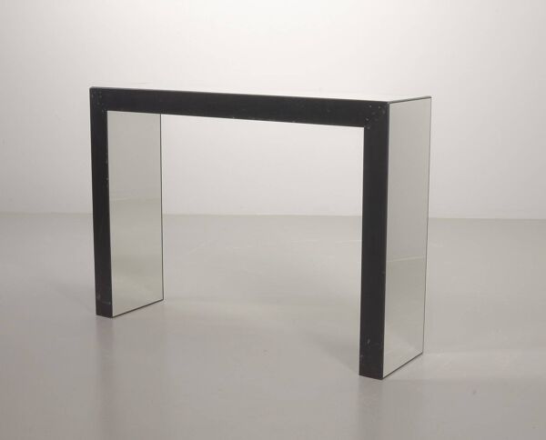 Console en miroir argenté minimaliste et exclusive, fabriquée à la main, objet d'art