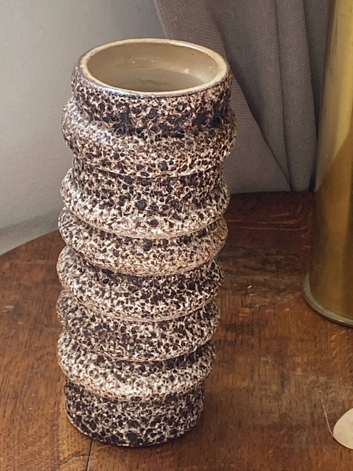 Fat lava ceramic vase
