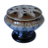 Pique flowers ceramic centerpiece tone white brown and blue