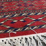 Handwoven Pakistani Persian rug in burgundy wool 120x190.