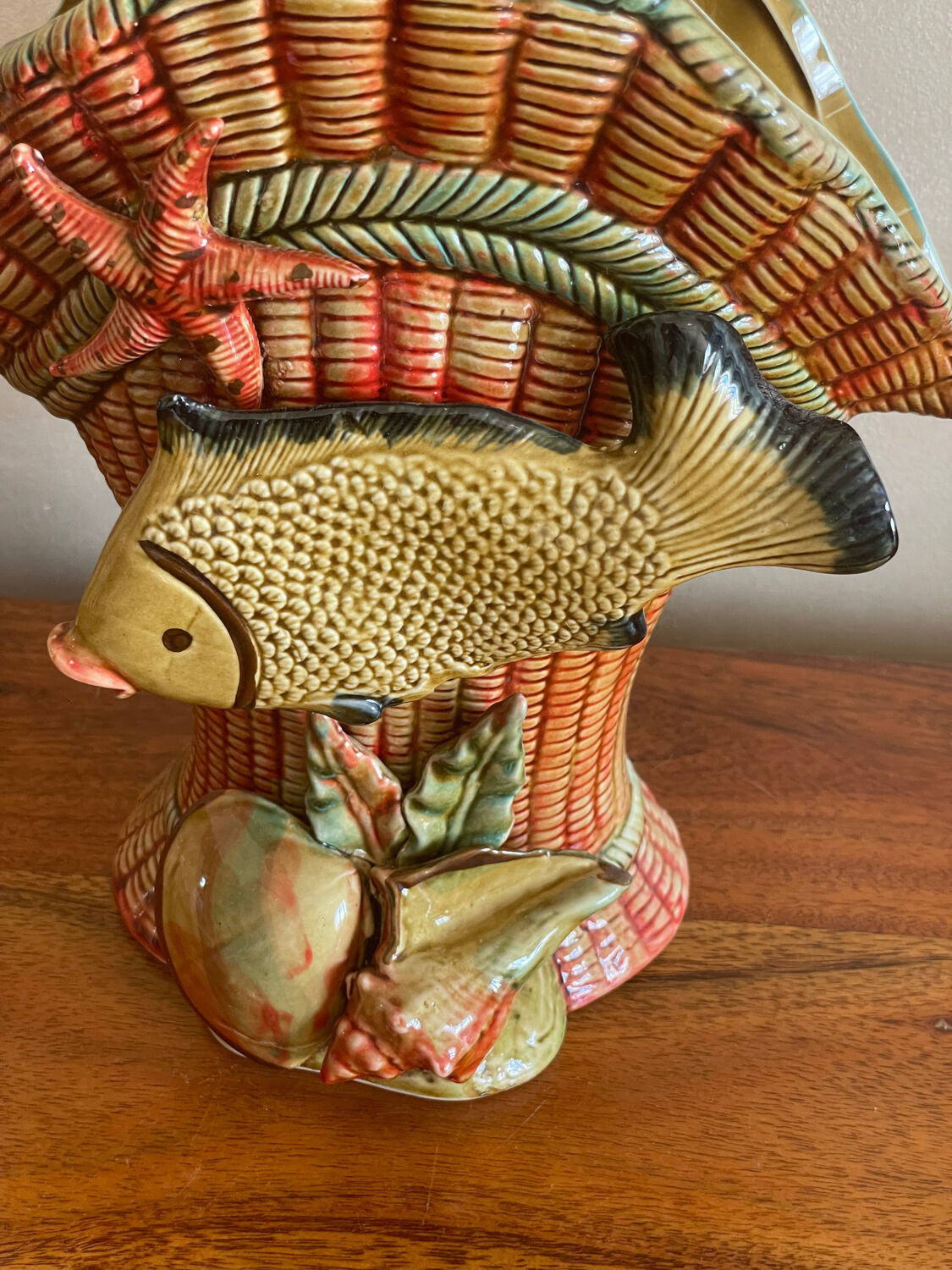 Scallop shell basket vase