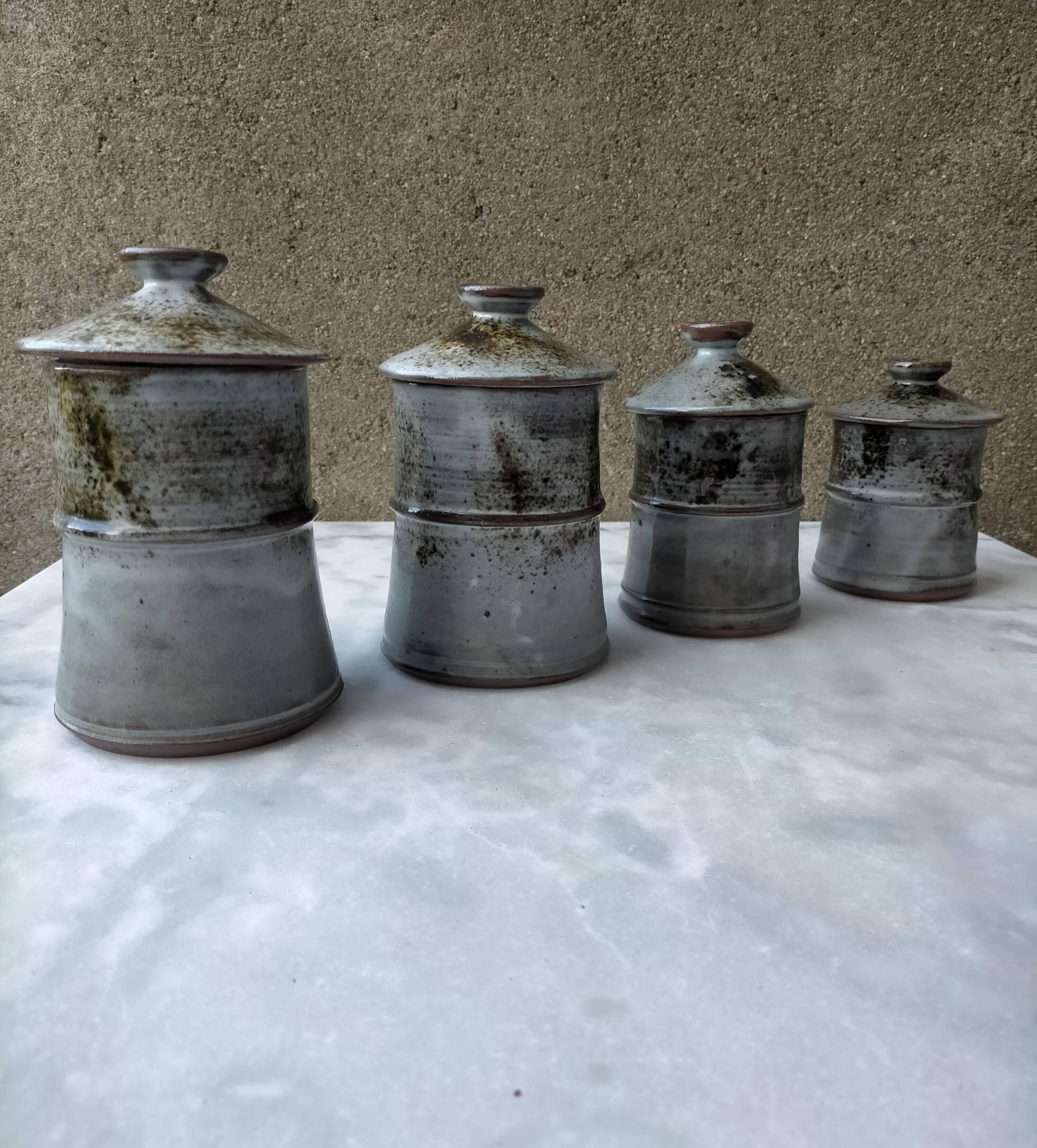 Série de 4 pots en grès du Loir Thierry et Chantal Robert vintage