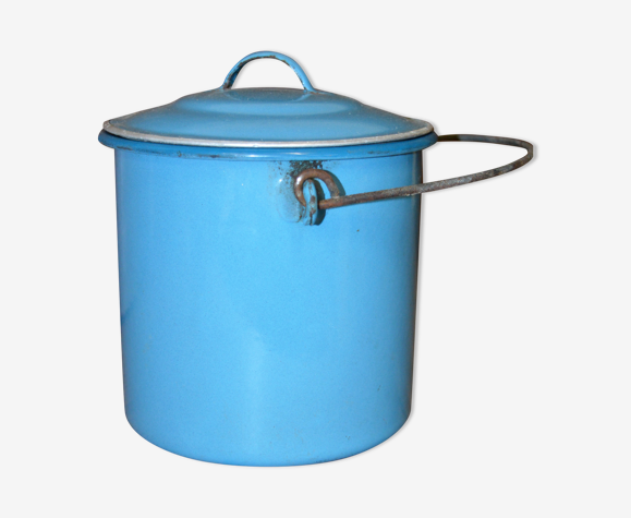 Gamelle en émail bleu