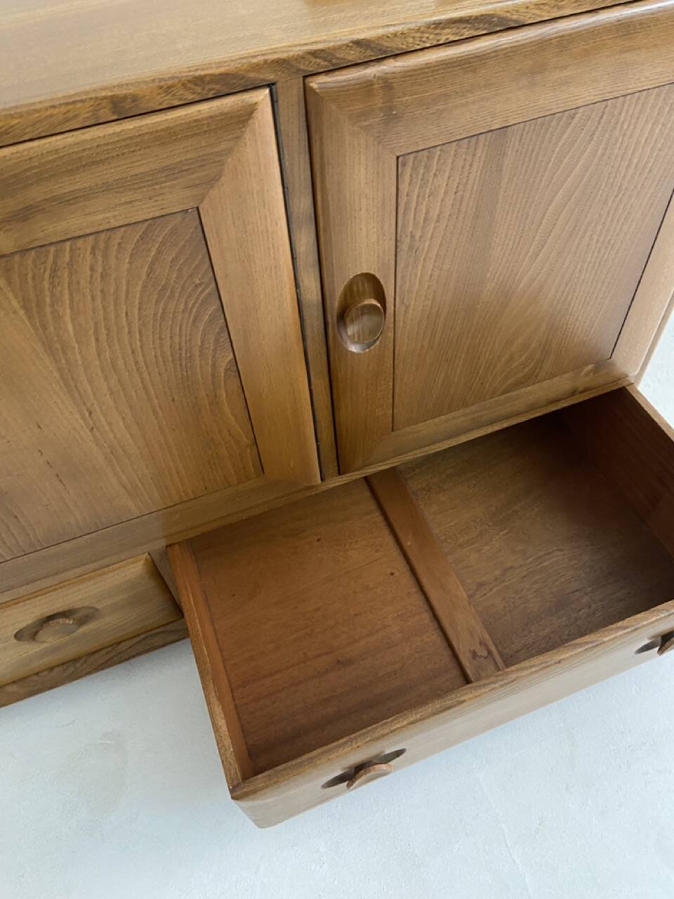 buffet ercol