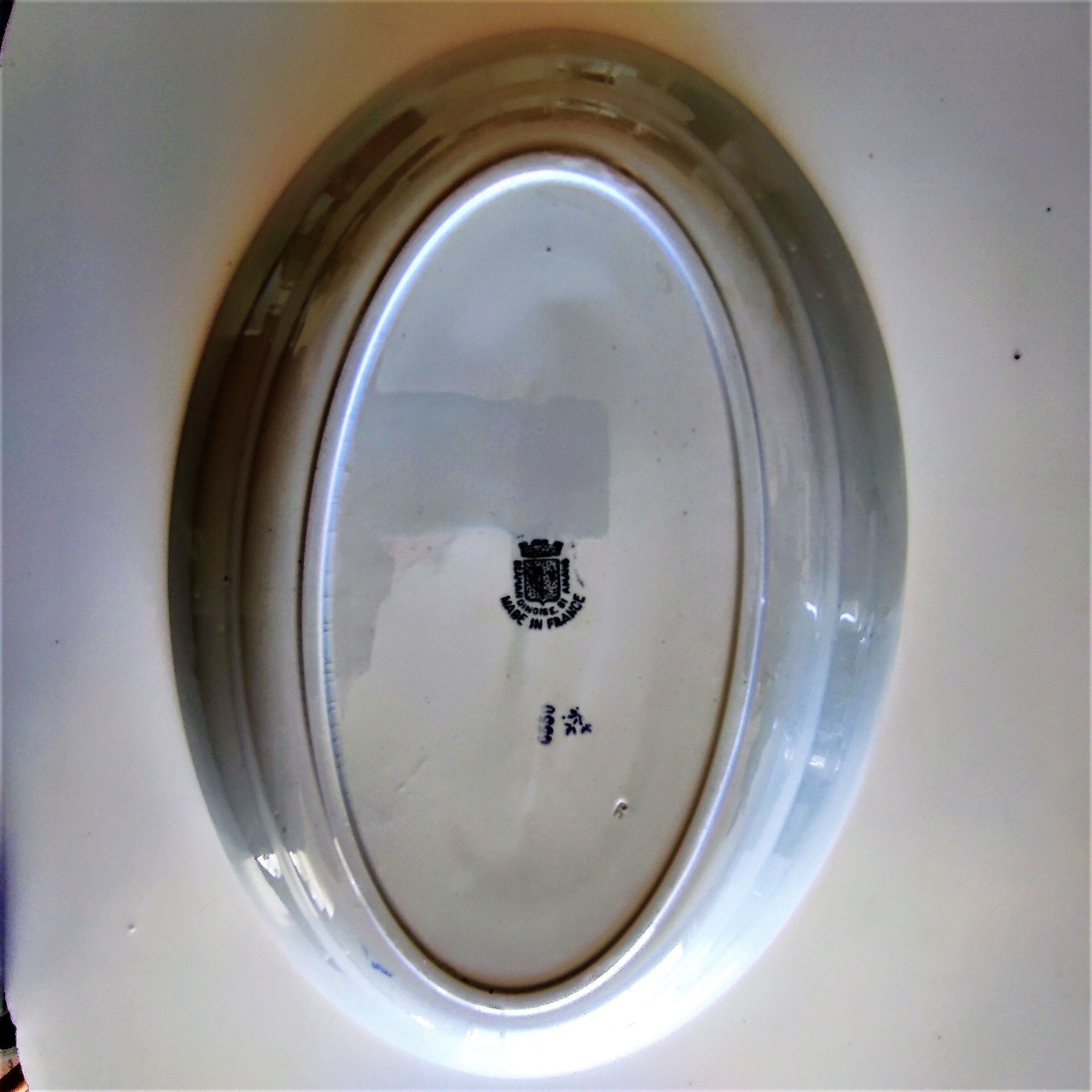 Oval dish st amandinoise st amand