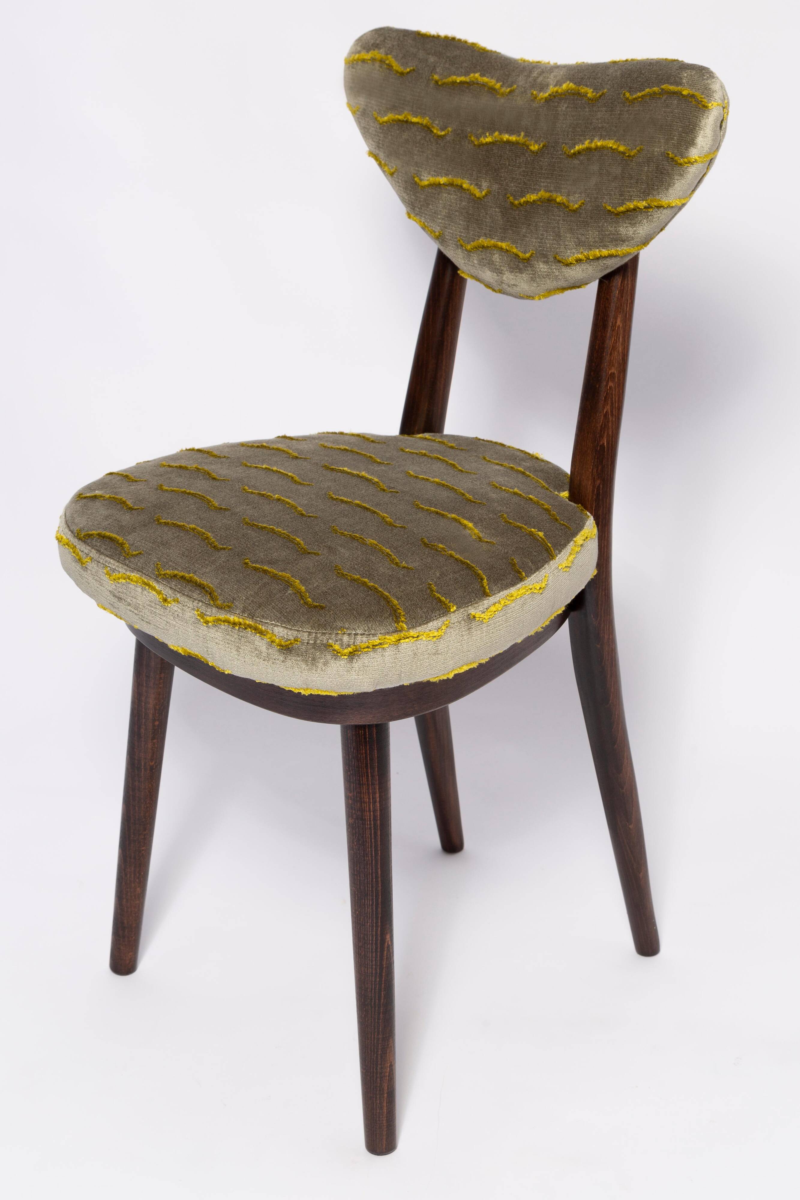 Heart-shaped mid-century chair in green velvet New Waves, Europe, 1960s