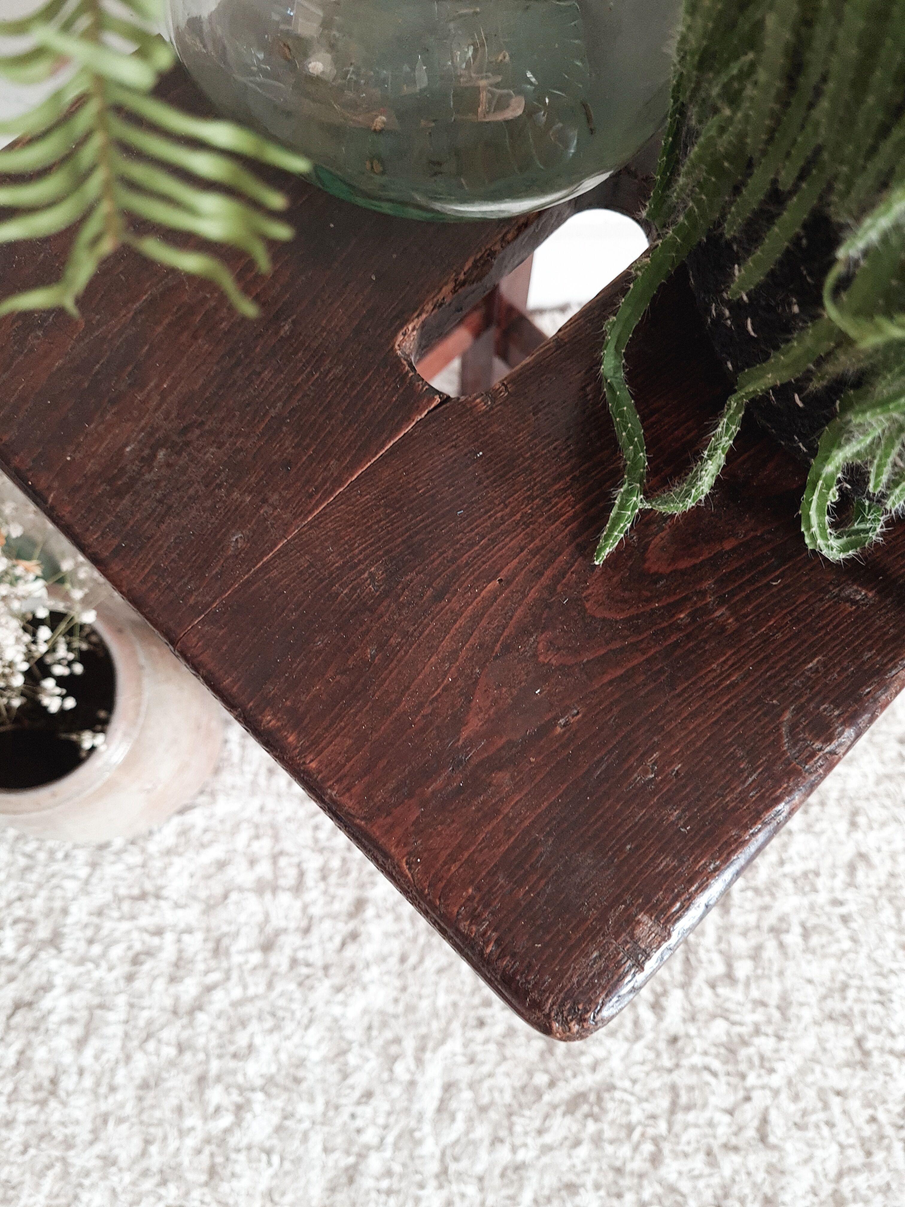 Tabouret de ferme en bois ancien