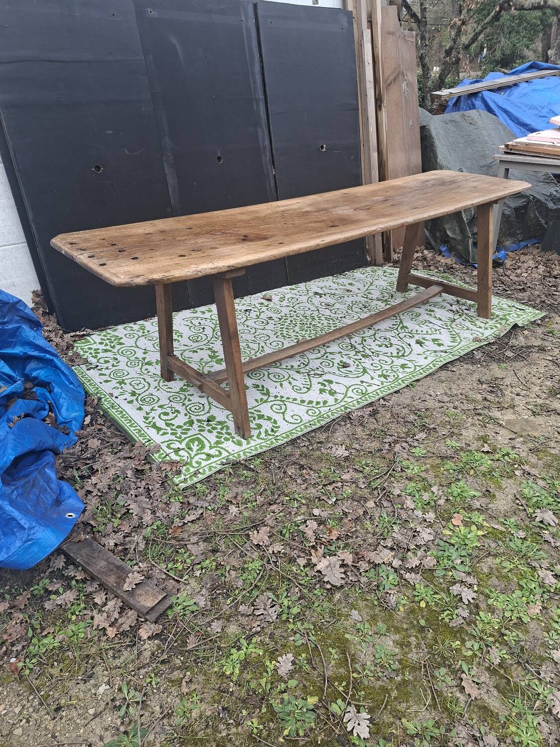 Grande table à manger