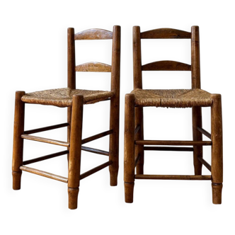 Brutalist straw chairs