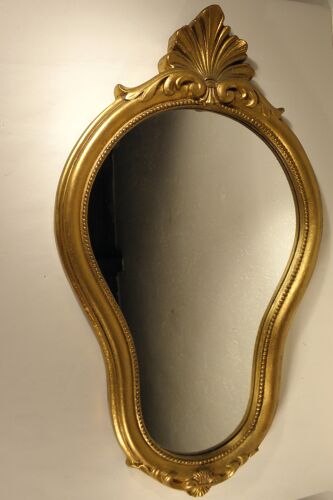Miroir doré 70 x 40 cm