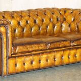 Vintage Chesterfield leather sofa bed, fully restored, circa 1940.
