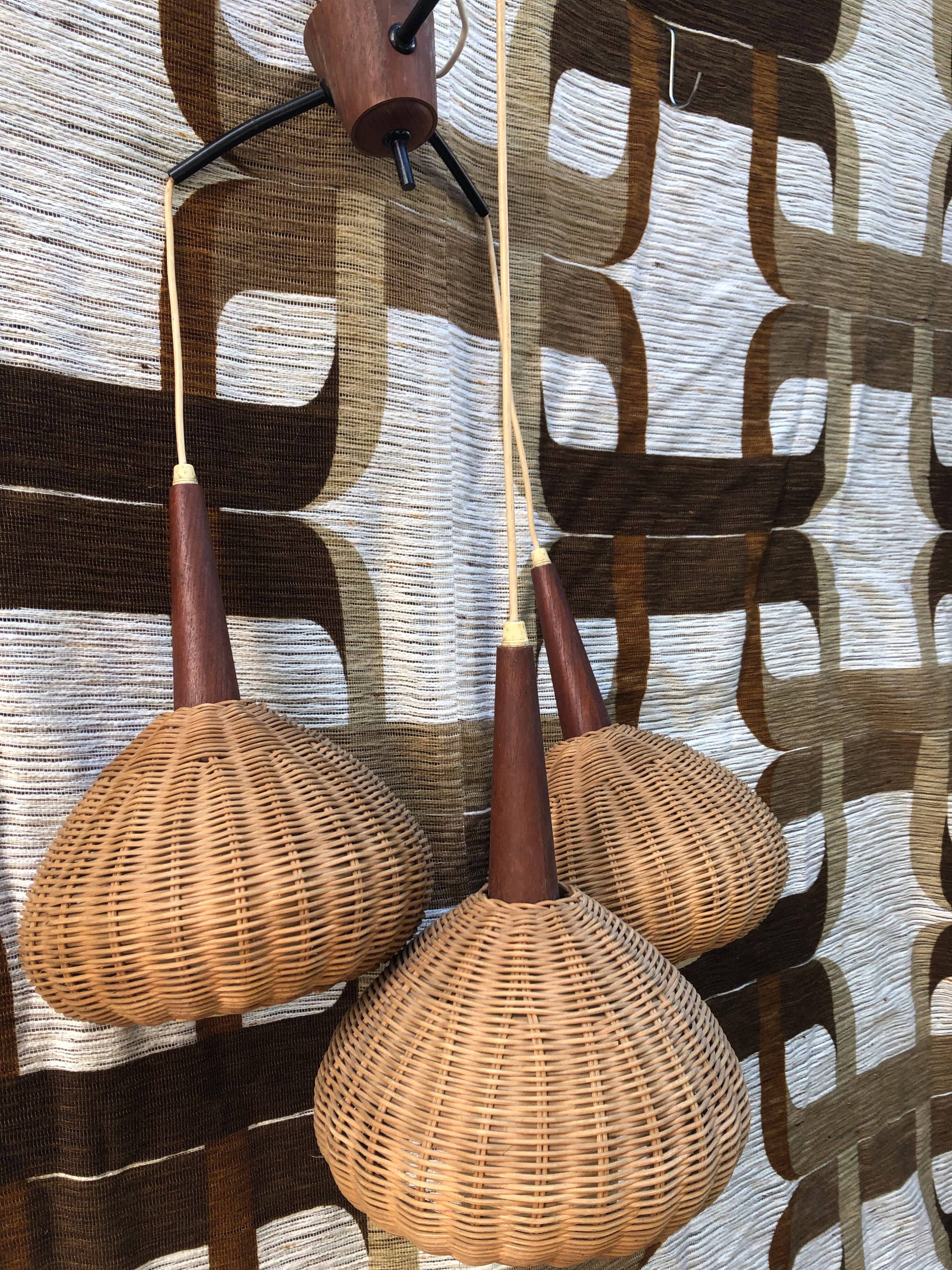 Suspension 3 arms rattan and teak vintage 60s