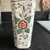 Small vase with moustier decor