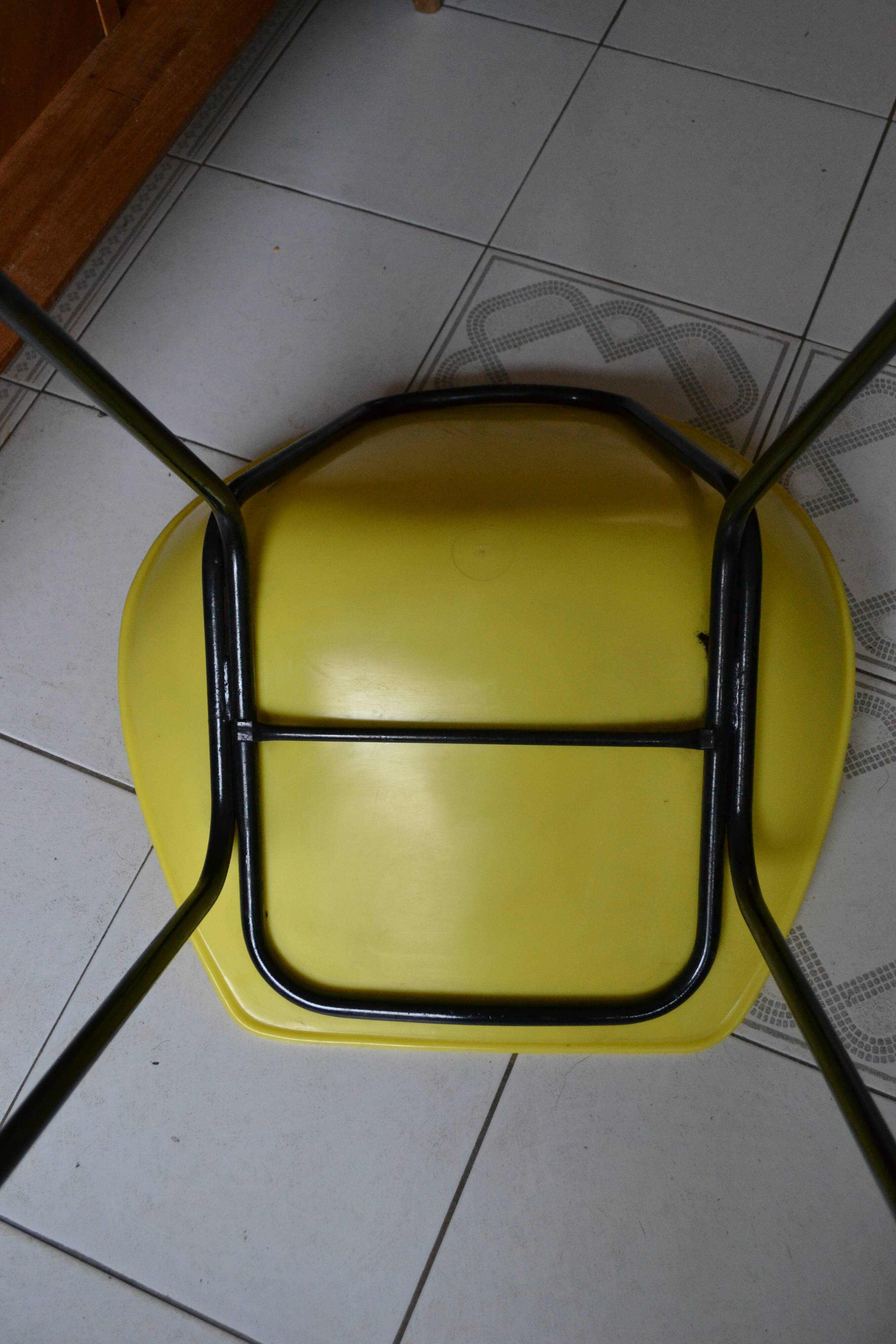 Shell chair by Pierre Guariche Meurop 60s