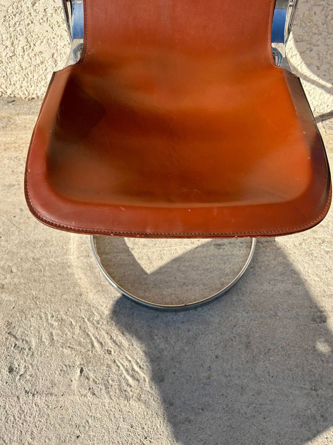 Pair of leather and chromed metal chairs year 70