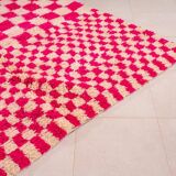 Pure wool rug, size 100 x 200 cm, red