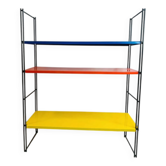 String shelf
