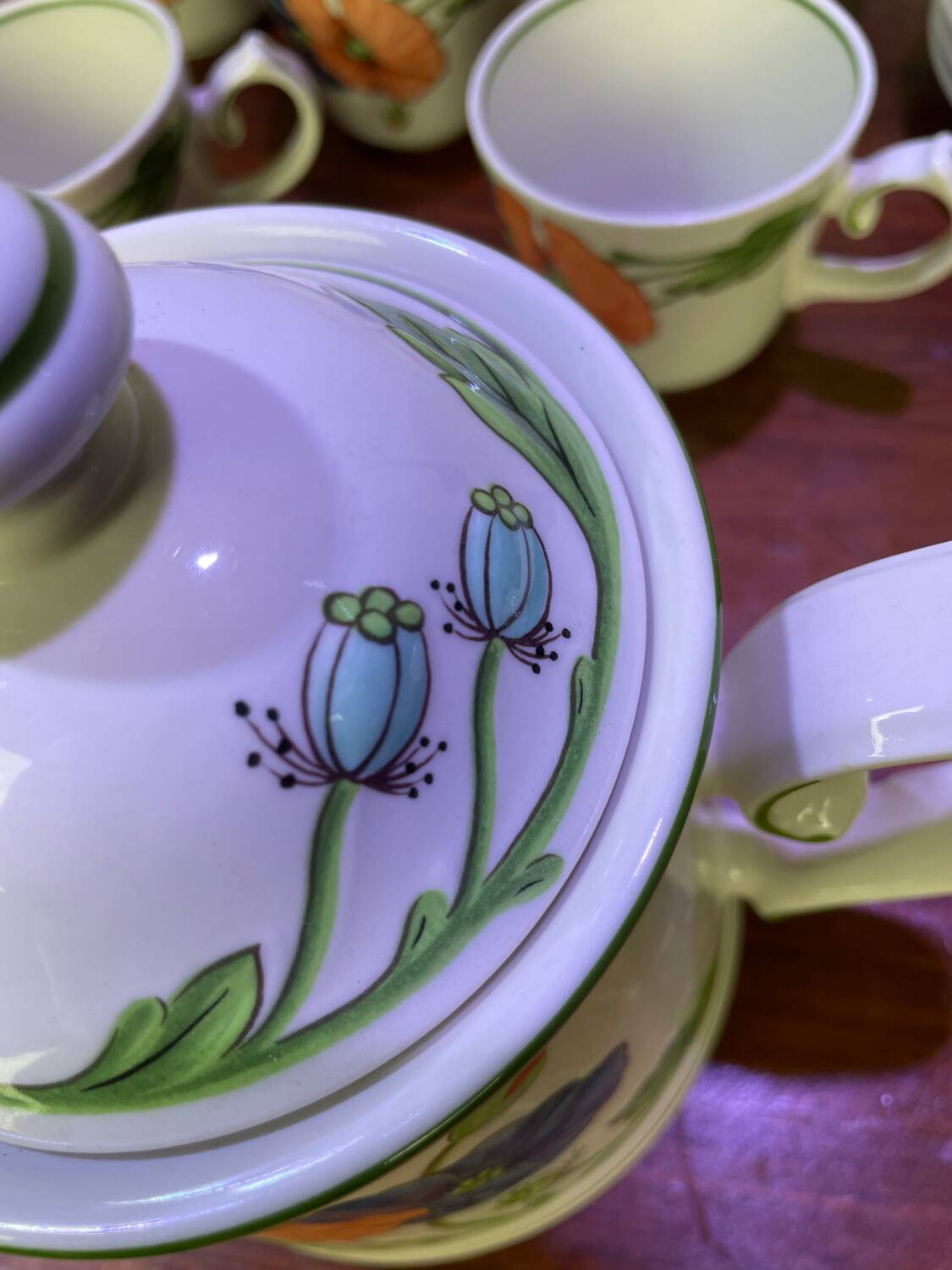 Villeroy and Boch tea service Amapola model