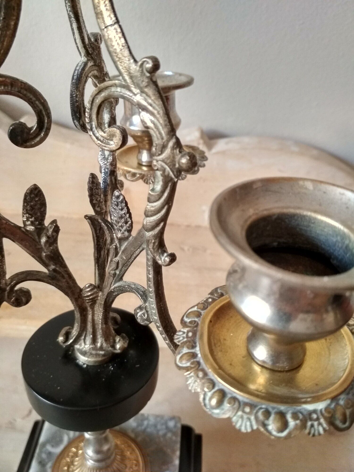 Old candelabra 4 burners in bronze brass and marble, French torches Napoleon III