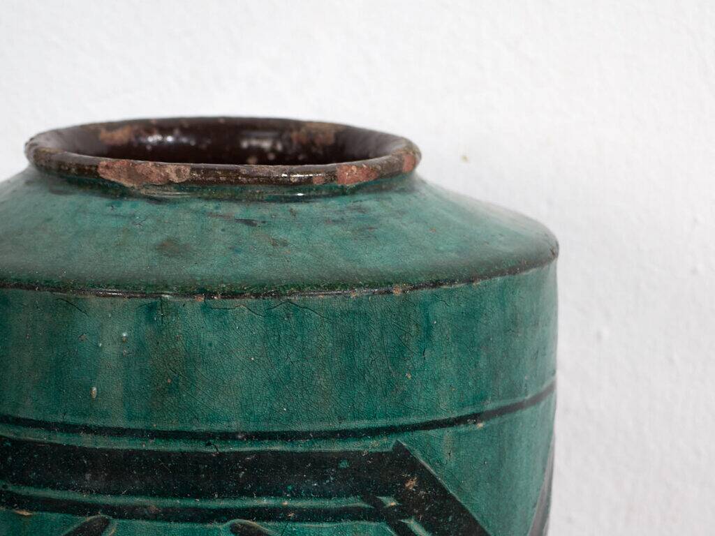 Antique vase with plant details (circa 1820) #33