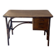 Bureau en rotin trois tiroirs 