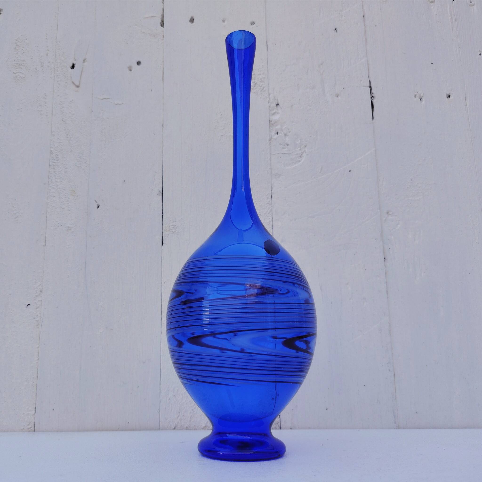 Light glass vase, Lauscha glassware, design