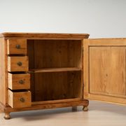 Cabinet Biedermeier en pin ancien avec 4 tiroirs