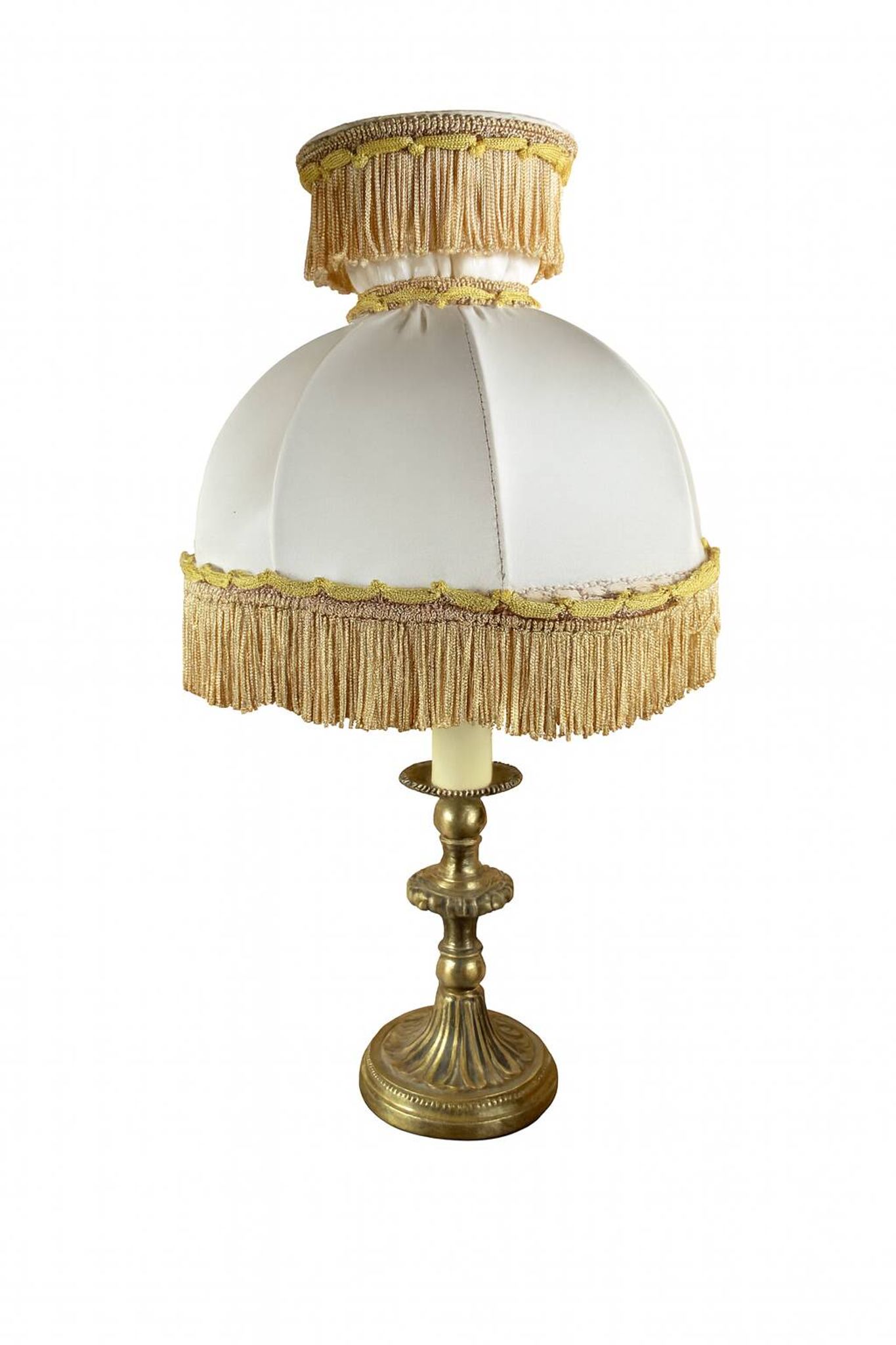 Lampe ancienne en laiton – Abat-jour à franges