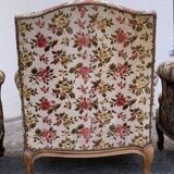 Antique Louis XV style shepherdess armchair in floral flocked fabric