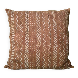 Cushion cover in old bogolan fabric