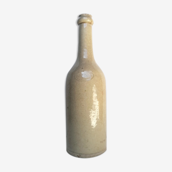Cracked enamelled sandstone bottle