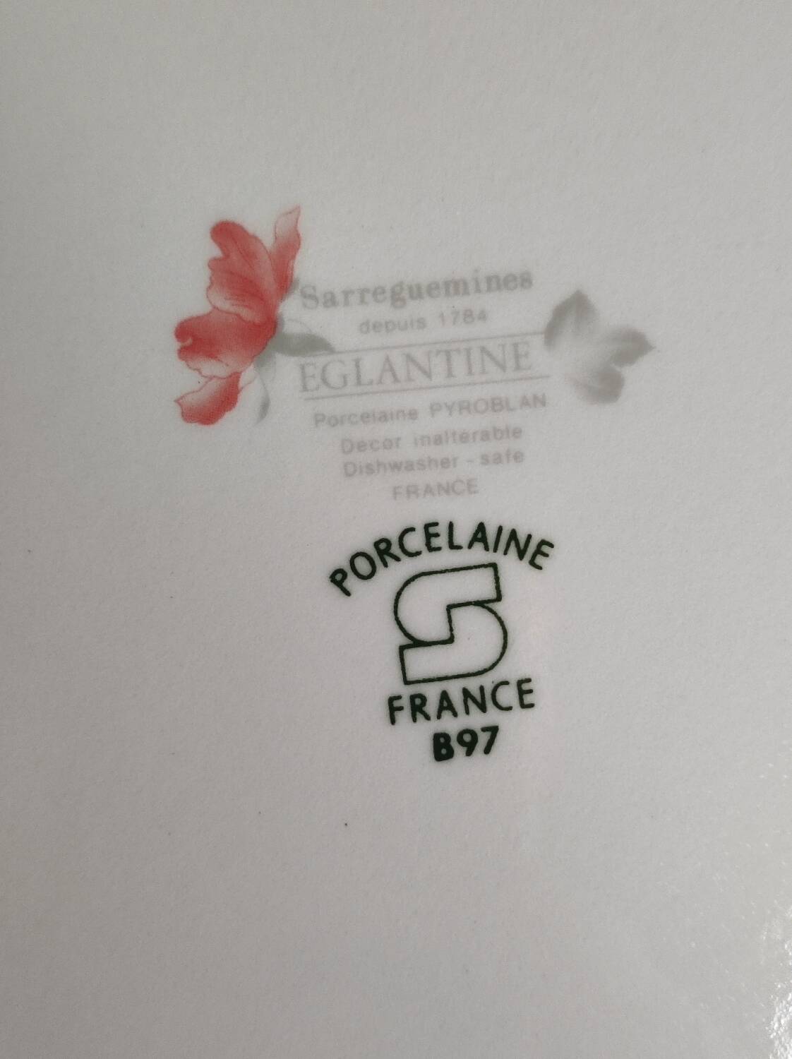 Sarreguemines porcelain dinner plates