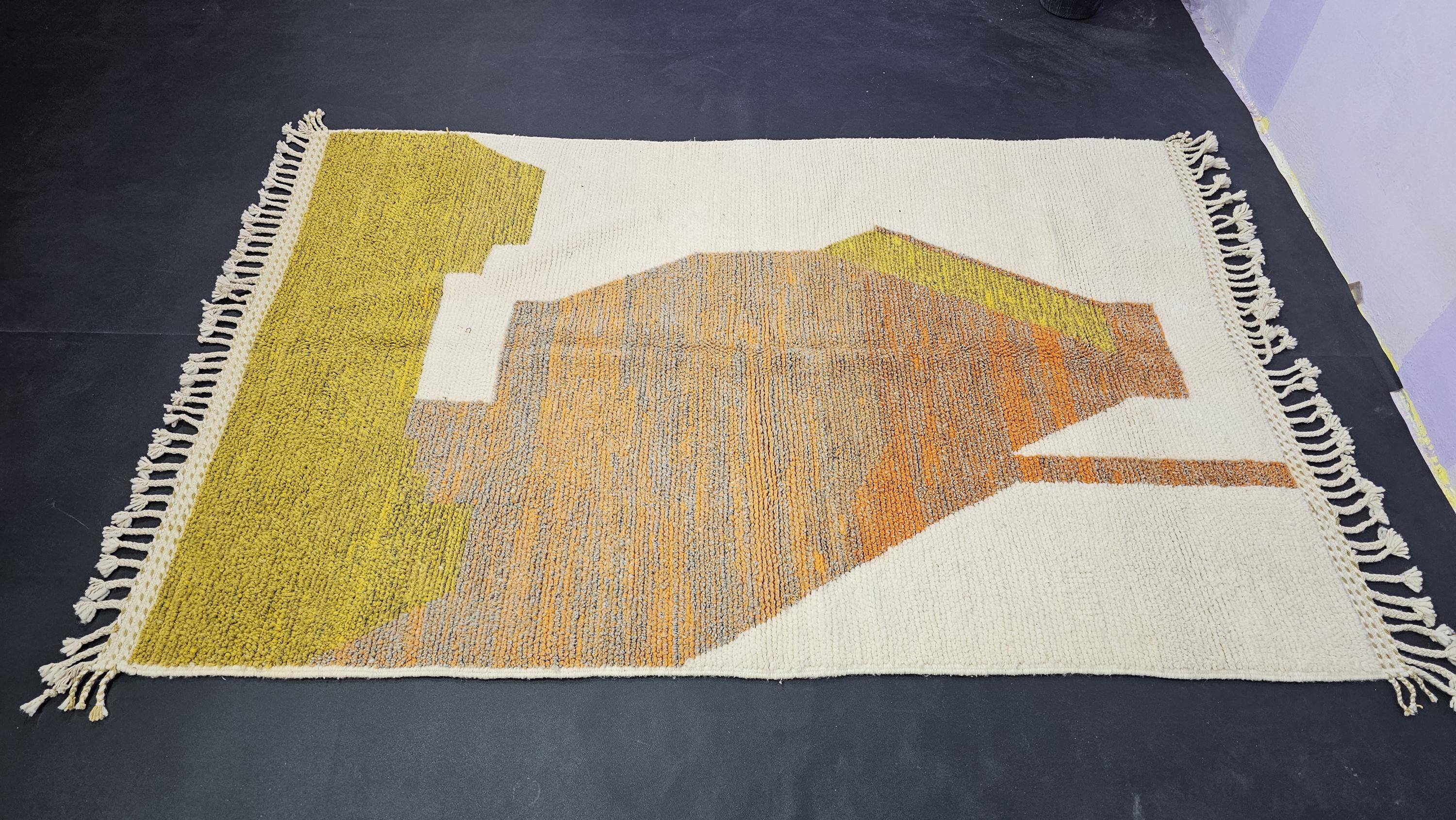 Traditional Moroccan handwoven rug 2.5x1.5 m