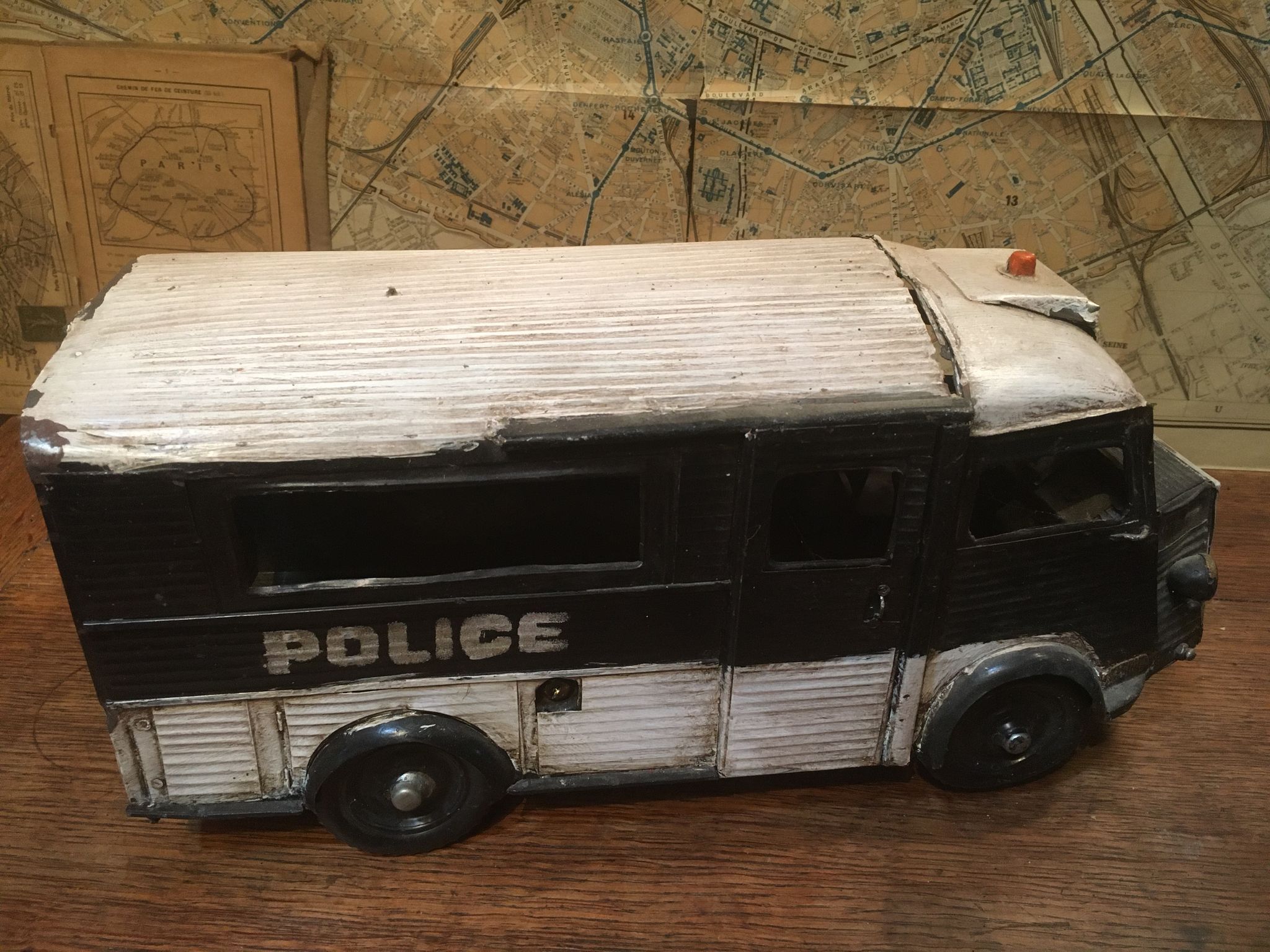 Citroen tube hy jrd police en tôle