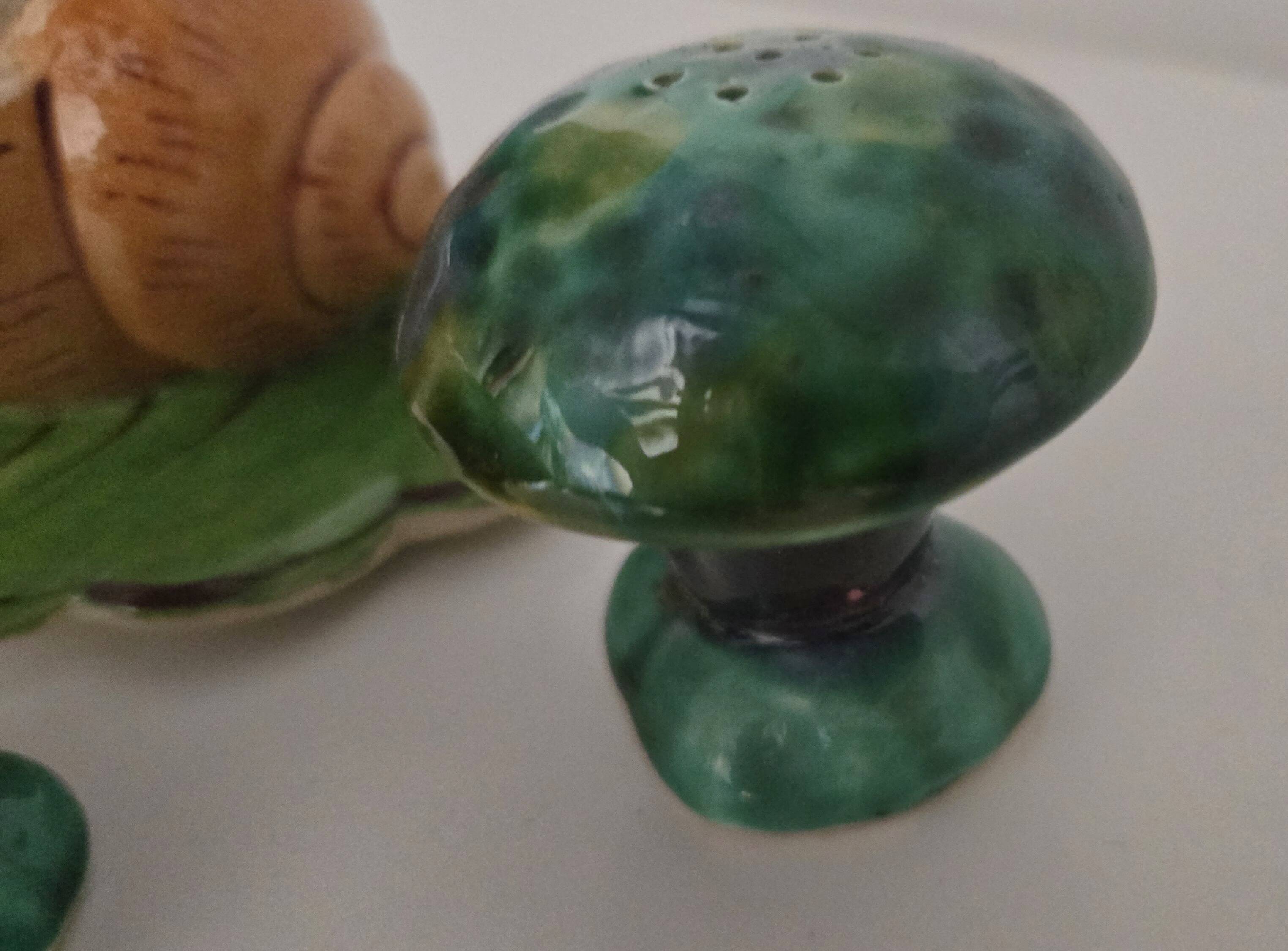 Mustard, pepper, and salt service