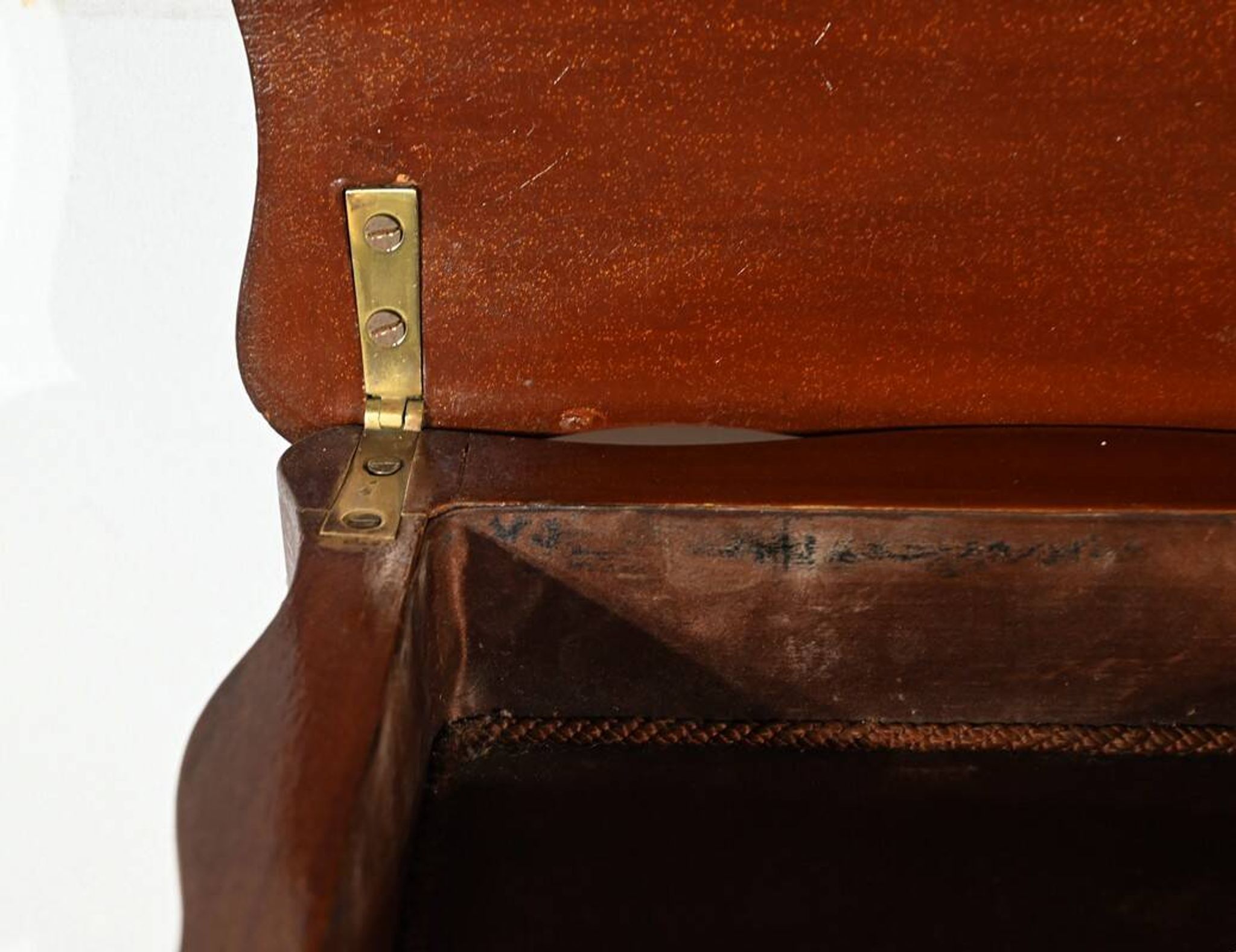 Small Table in Lacquered Wood, Louis XV Style – Late 19th Century