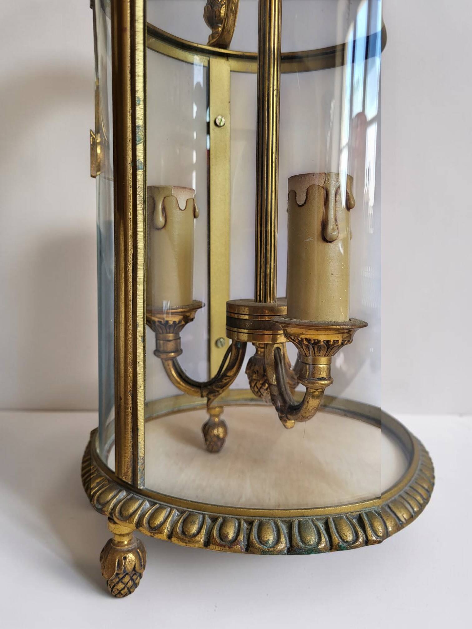 Pair of bronze lanterns in Louis XVI style