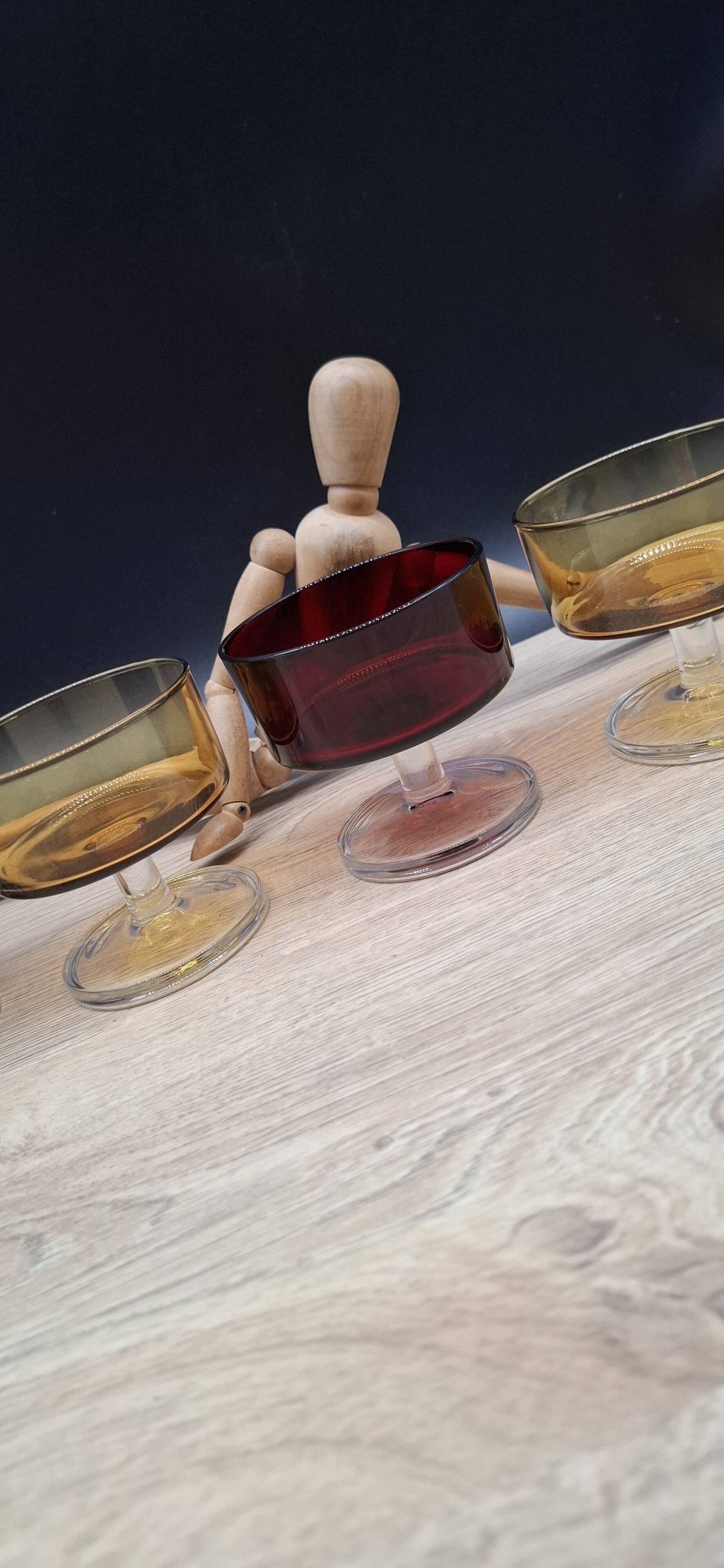 Set of 4 champagne glasses Cavalier Sweden Luminarc two-tone