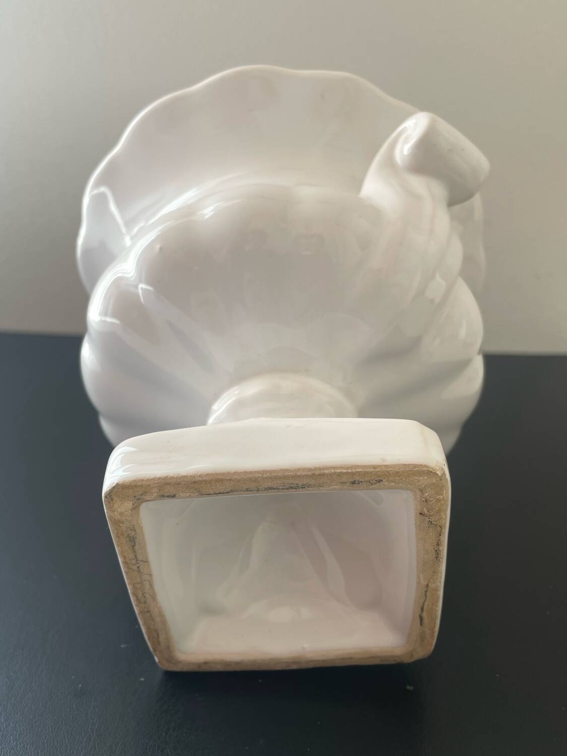 Small Medici vase in white porcelain