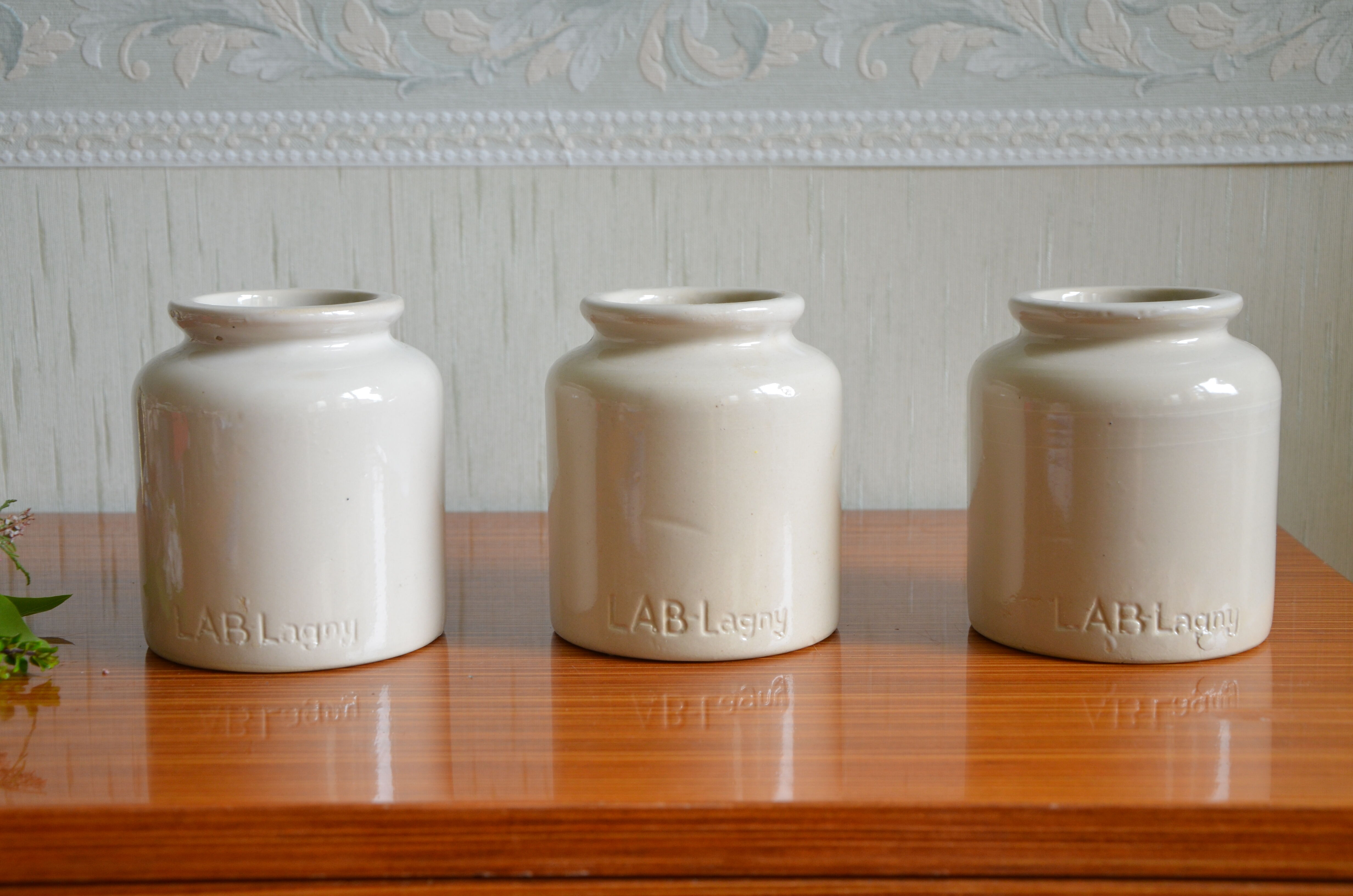 Former LAB Lagny mustard pot