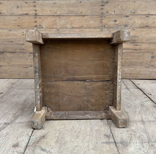 tabouret d'atelier en teck birman