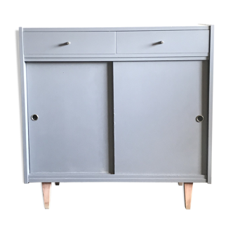 Buffet sliding doors & feet compass