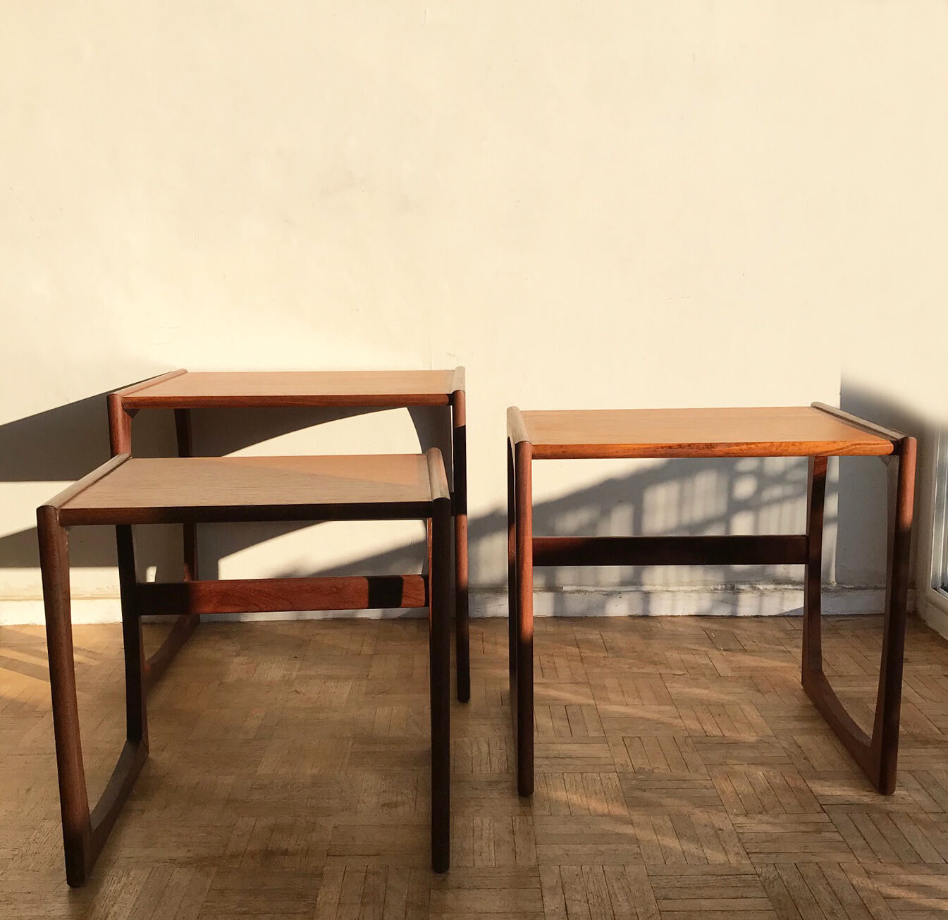 Tables basses gigognes en teck - Edition G Plan