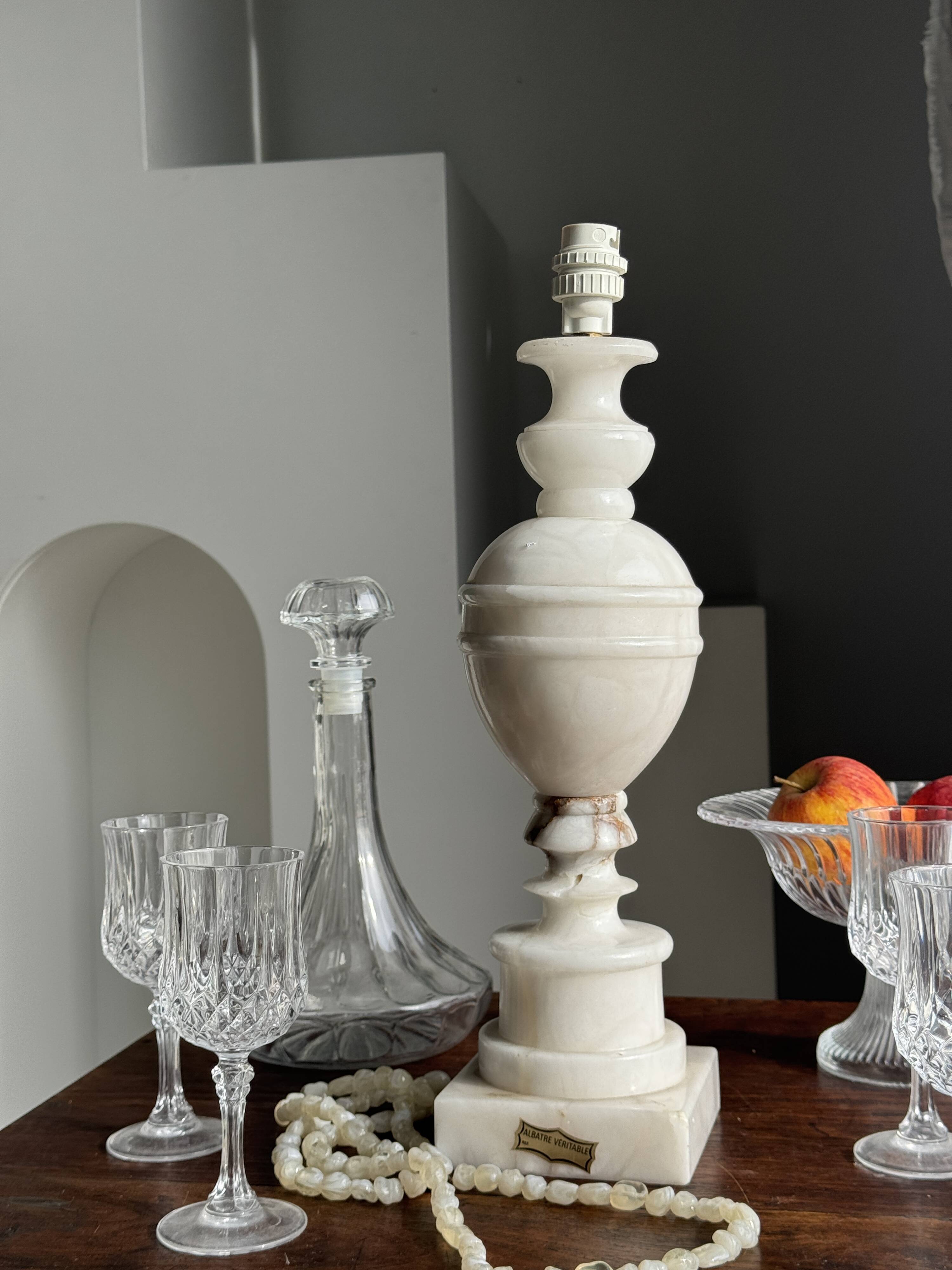 Large alabaster lamp base H41 D11