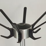 Parrot coat hanger in metal