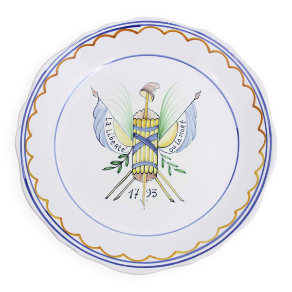 Assiette révolutionnaire en faïence de Nevers