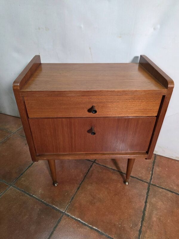 Table de chevet scandinaves par MDK design années 60